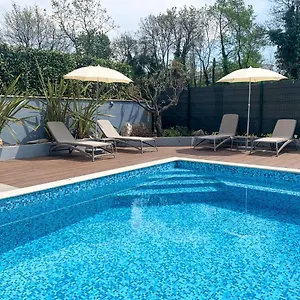 Sunny Adriatic Apartment