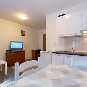  Apartament Ivanka